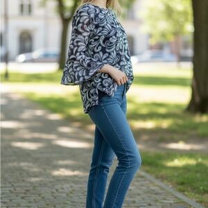 NY Collection Navy and White Floral Blouse